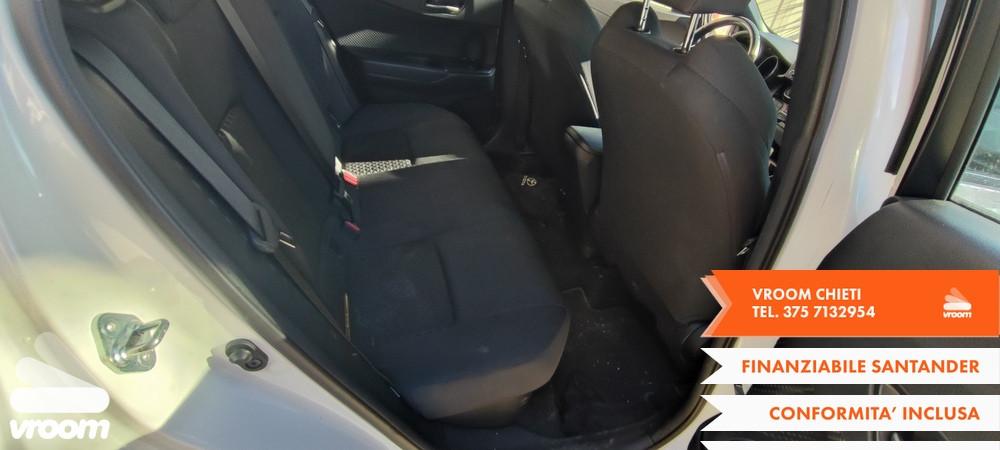 TOYOTA C-HR (2016-2023) 1.8 Hybrid E-CVT Lounge