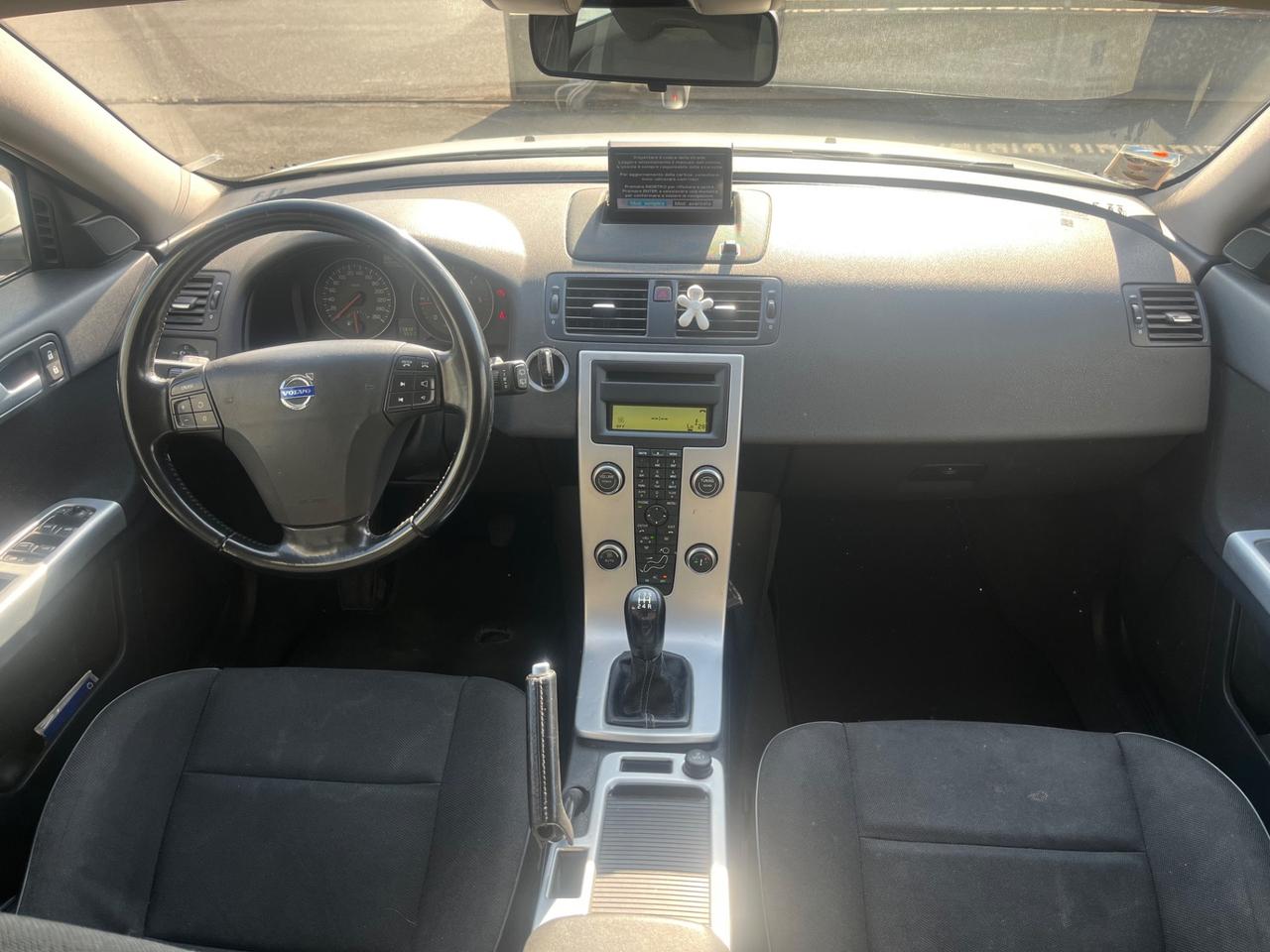 Volvo V50 D2 1.6D Drive R-design