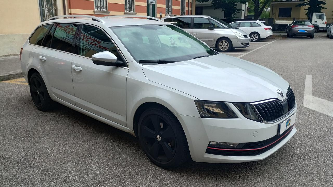 Skoda Octavia 1.6 TDI CR 115 CV DSG Wagon Executive