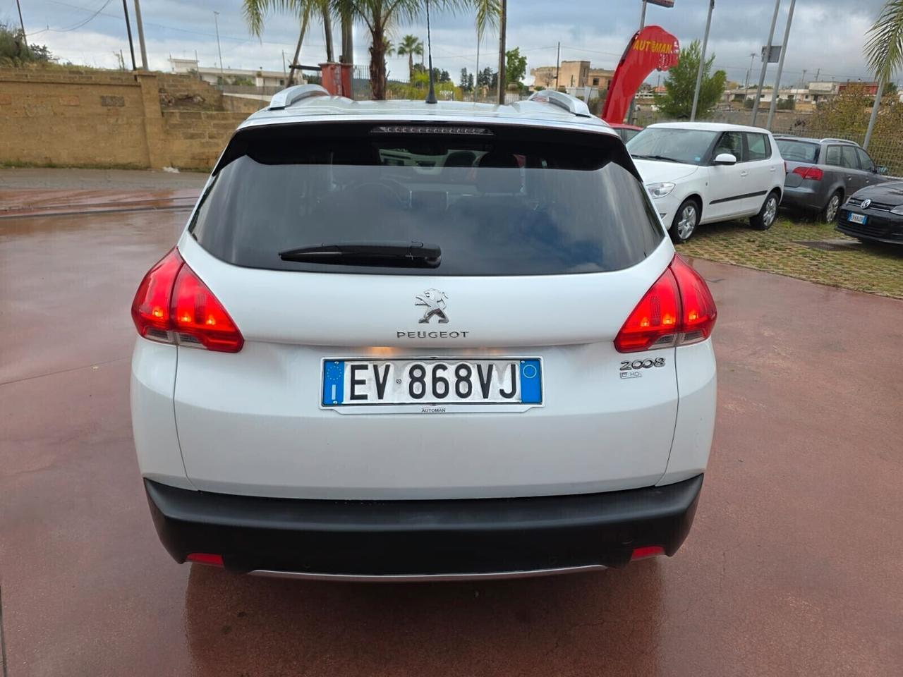 Peugeot 2008 1.6 e-HDi 115 CV Stop&Start Féline