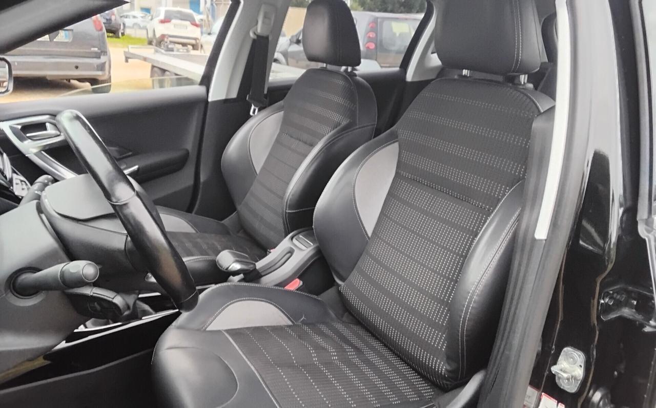 Peugeot 2008 BlueHDi 100 Allure