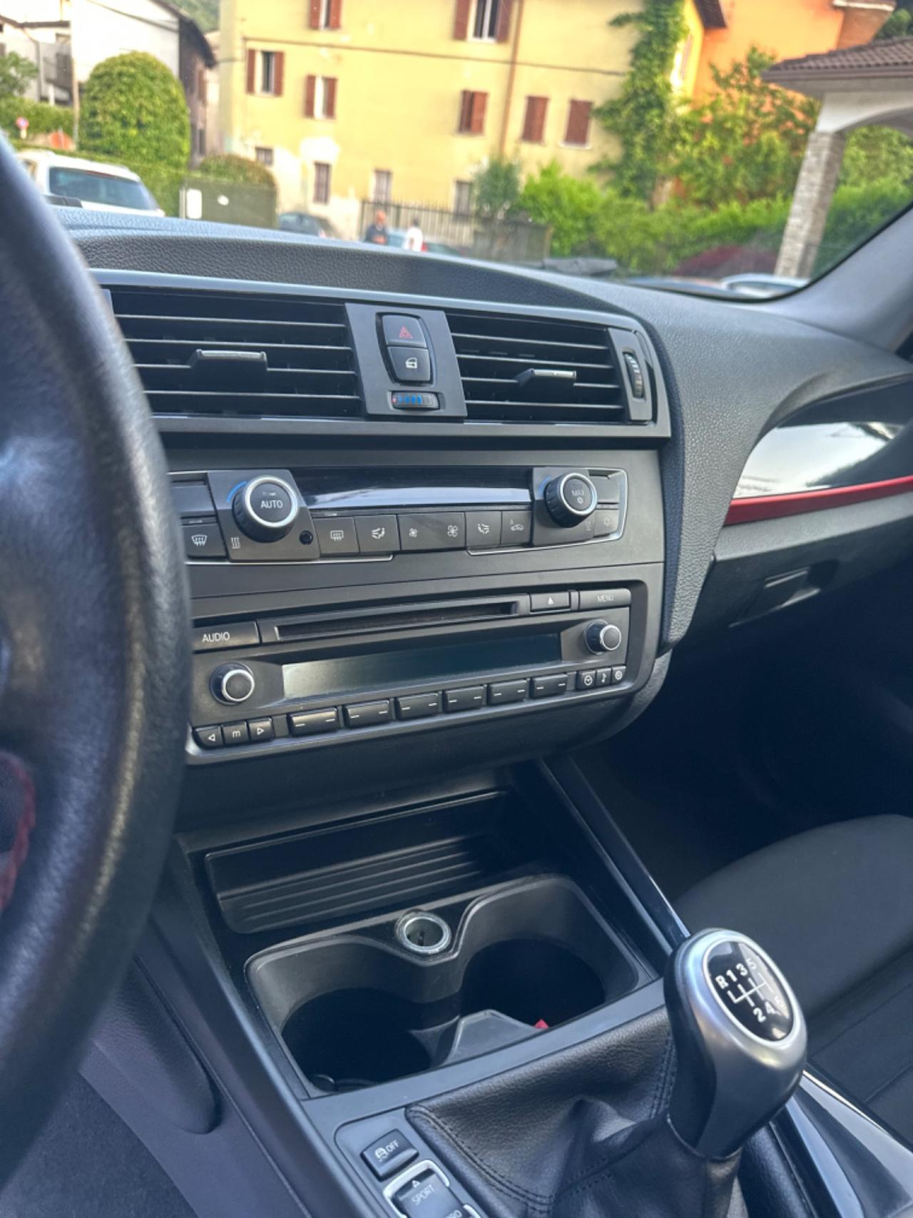 Bmw 118d 5p. SPORT KMCERT UNICOPR EU5B