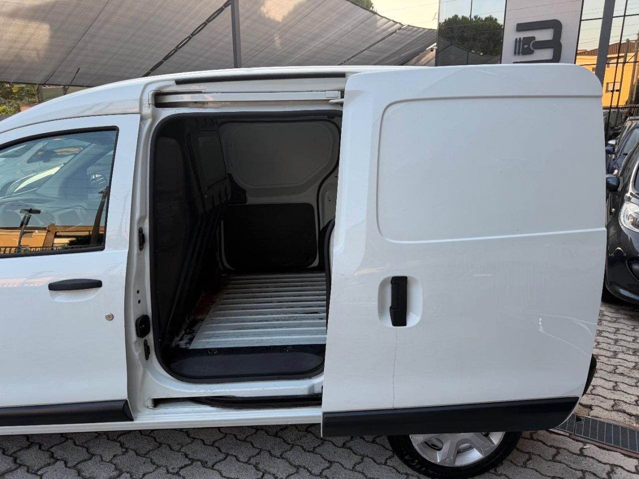 Dacia Dokker 1.3 TCE FAP DOPPIA PORTA LATERALE