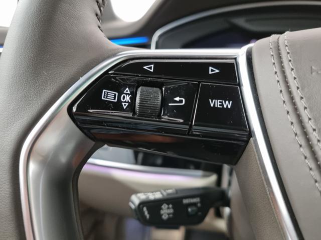 AUDI S8 TFSI quattro tiptronic sport attitude