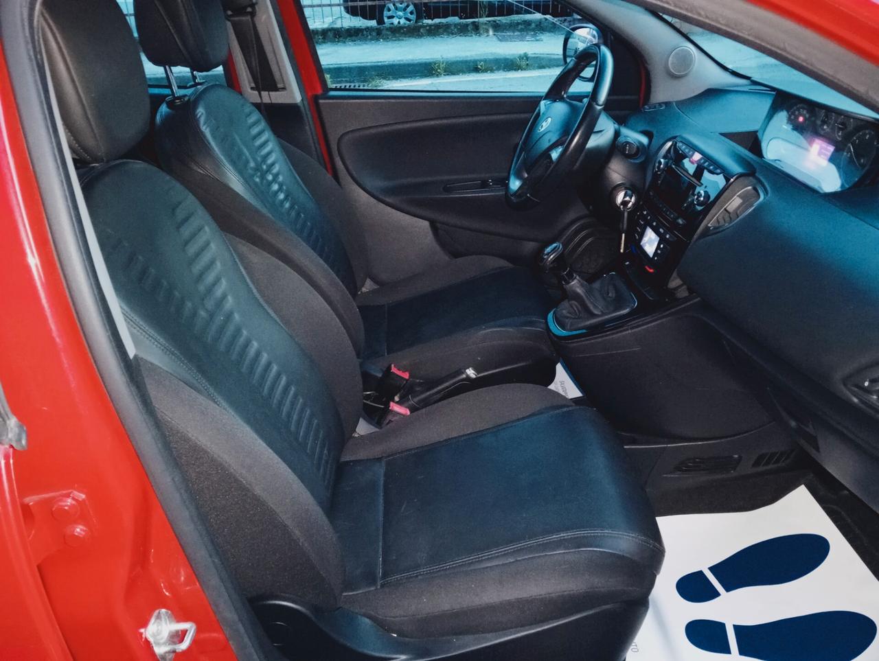 Lancia Ypsilon 1.3 MJT 16V 95 CV 5 porte S&S Platinum