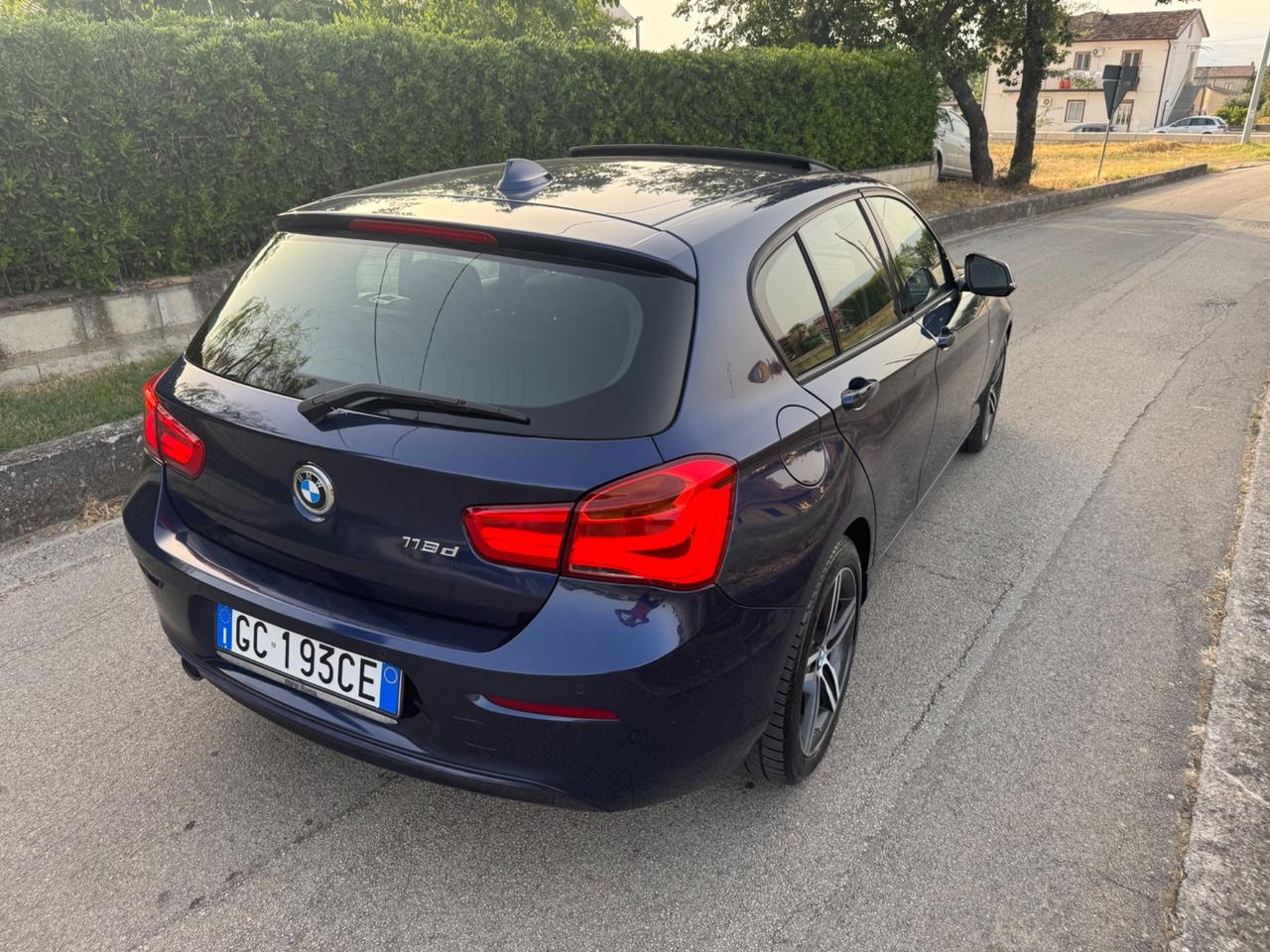 Bmw 118 118d 5p. Msport