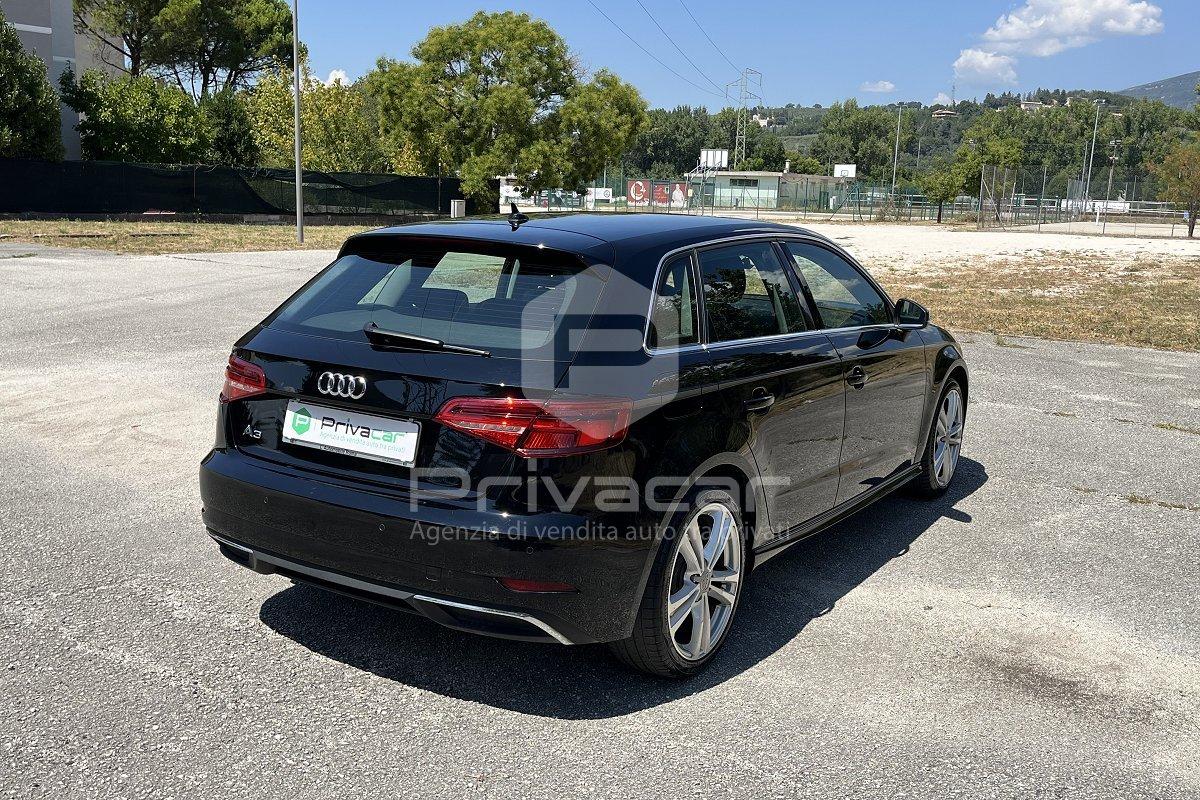 AUDI A3 SPB 40 e-tron S tronic Admired