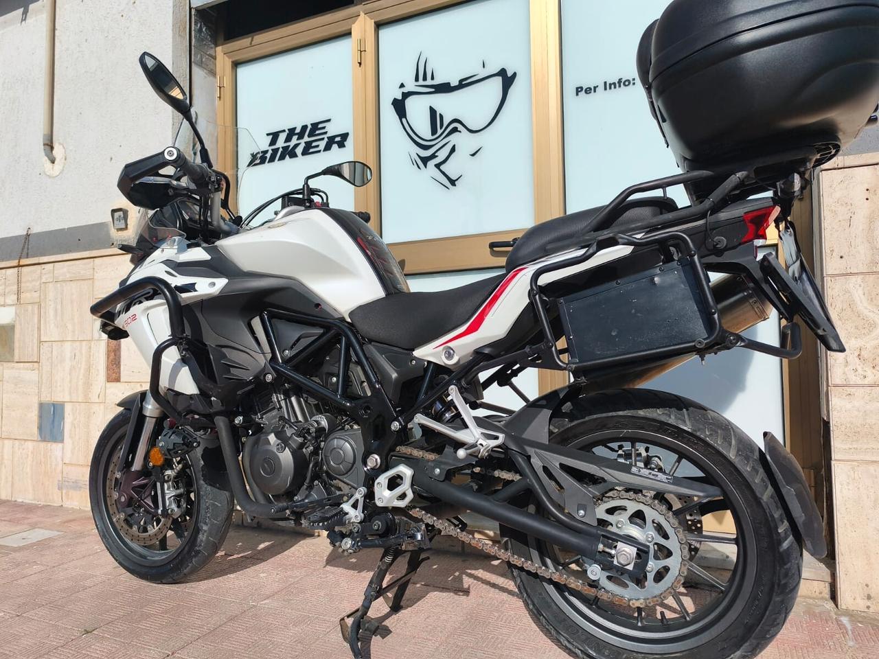 Benelli TRK 502 x stradale