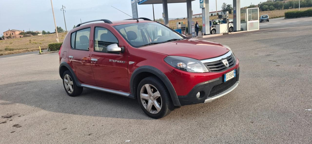 Dacia Sandero Stepway 1.6 8V GPL 85CV