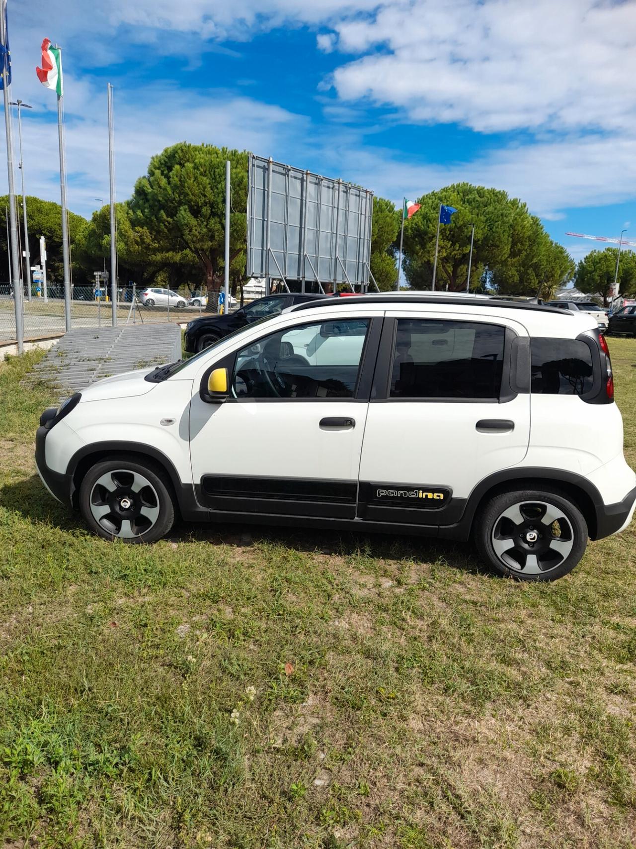 Fiat Panda Cross 1.0 Hybrid