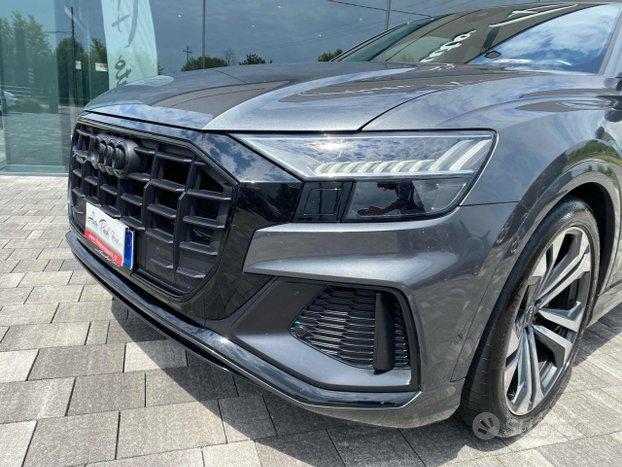 AUDI Q8 50 TDI 286 CV quattro S-line + Matrix +