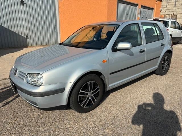 VW GOLF IV 1.6 MOLTO BELLA GUARDA