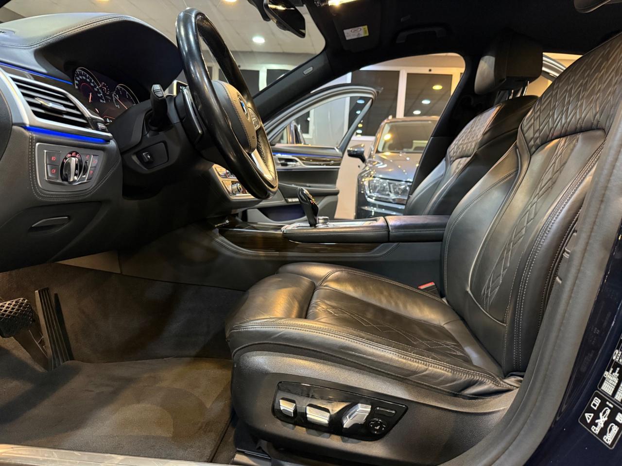 Bmw 730 730d xdrive CARBON MATRIX 360*!!