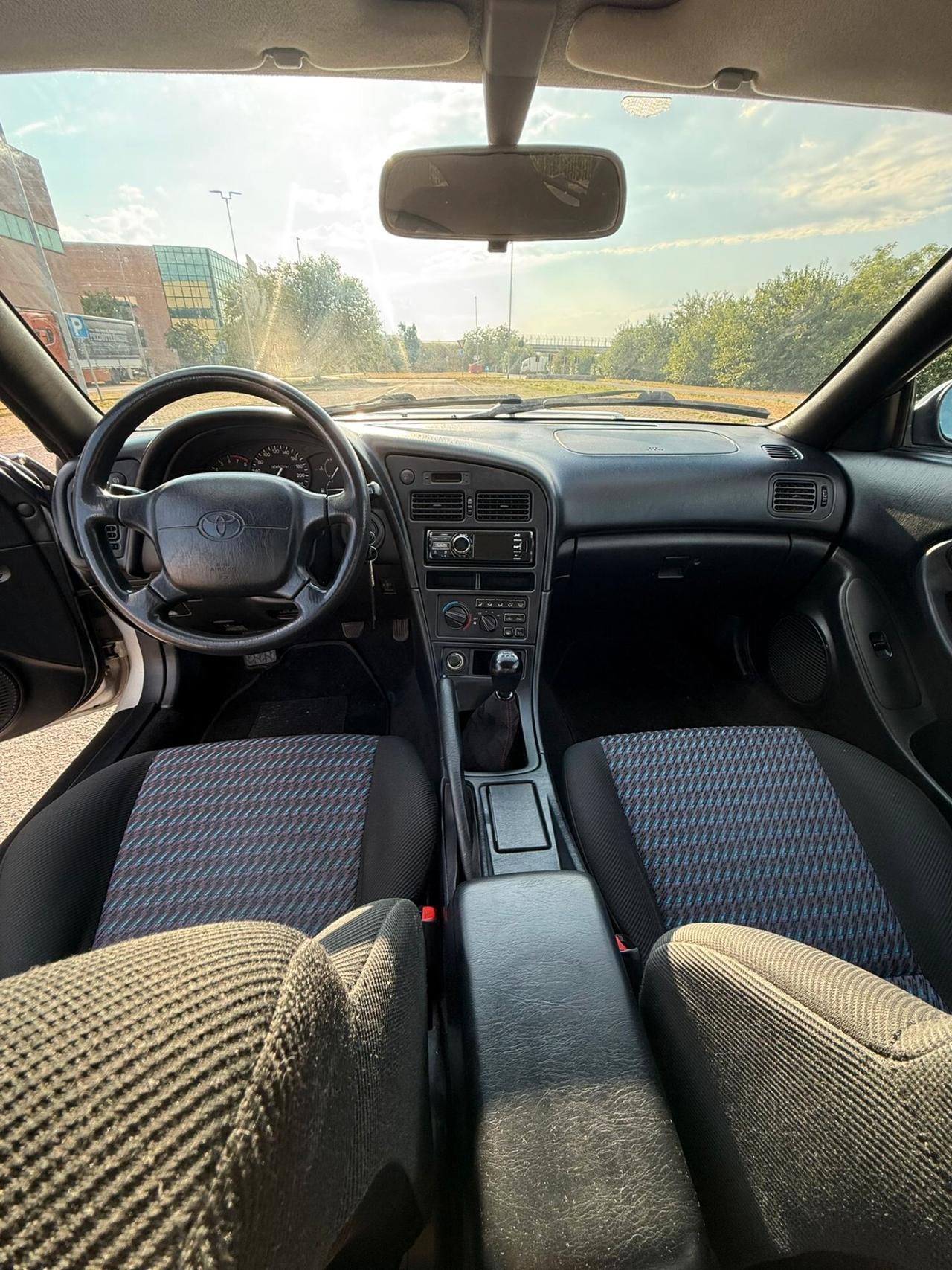 Toyota Celica 1.8i 16V cat Coupé Plus
