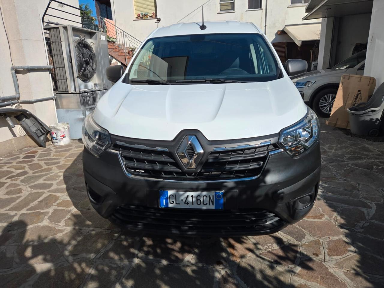 RENAULT EXPRESS BLUE DCI 1.5 75 cv IVA DETRAIBILE -PROMO LUGLIO GA FIN&SAFE-
