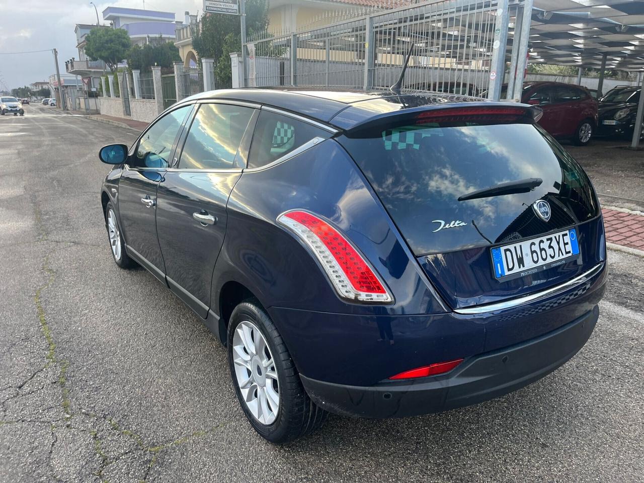 Lancia Delta 1.6 MJT Platino Unipro 2009