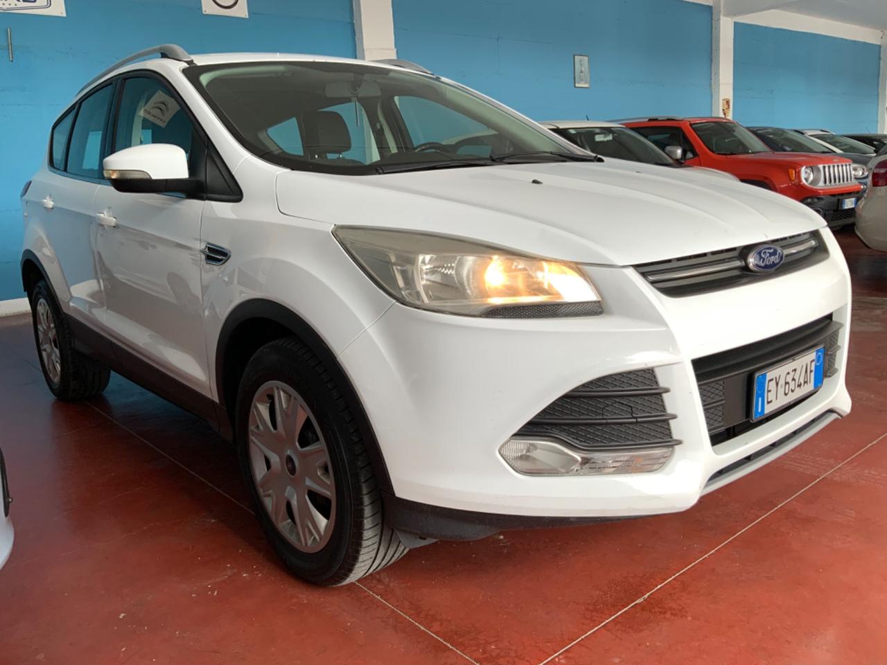 Ford Kuga 2.0 TDCI 140 CV 2WD Business