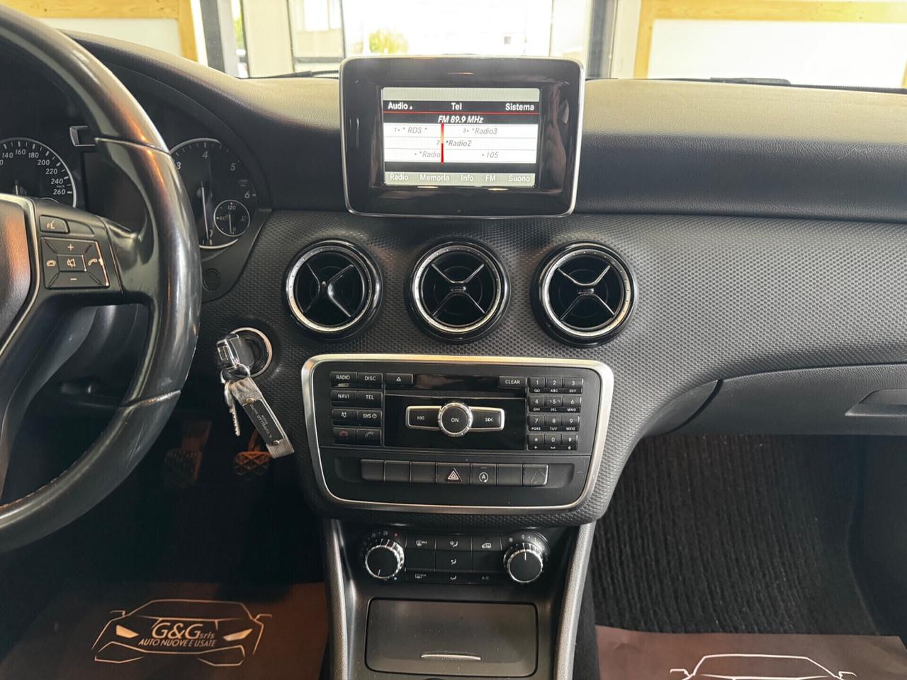 Mercedes-benz Classe A 180d -2015