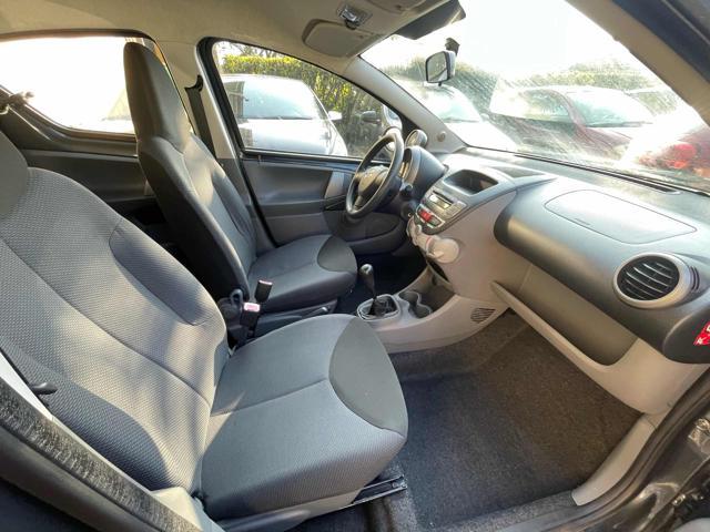 TOYOTA Aygo 1.0 12V VVT-i 5 porte Sound