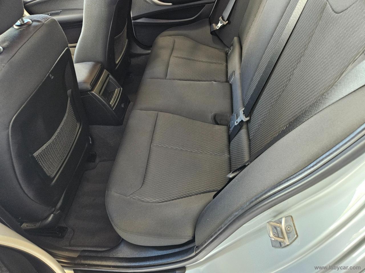 BMW 116d 5p. Efficient Dynamics
