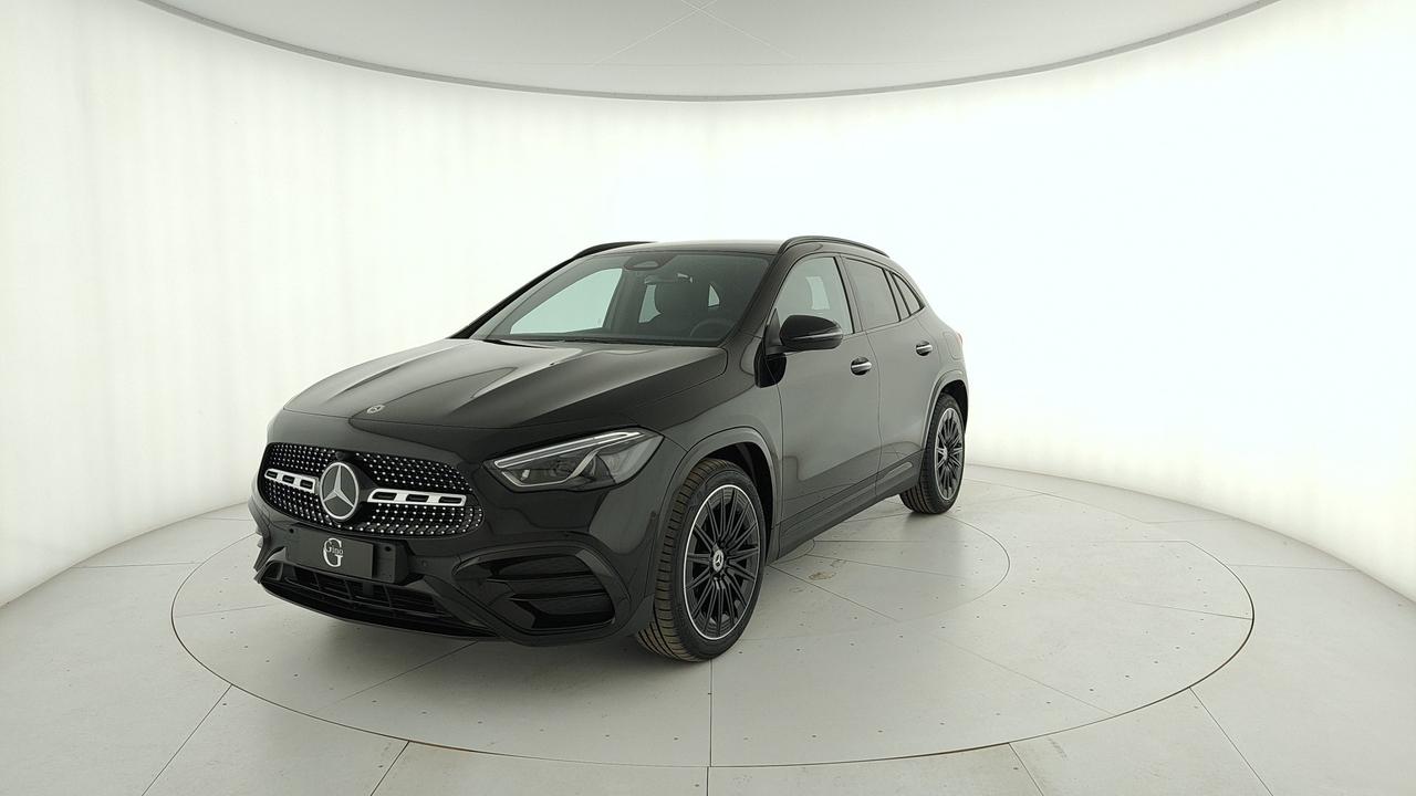 Mercedes-Benz GLA 200 d automatic