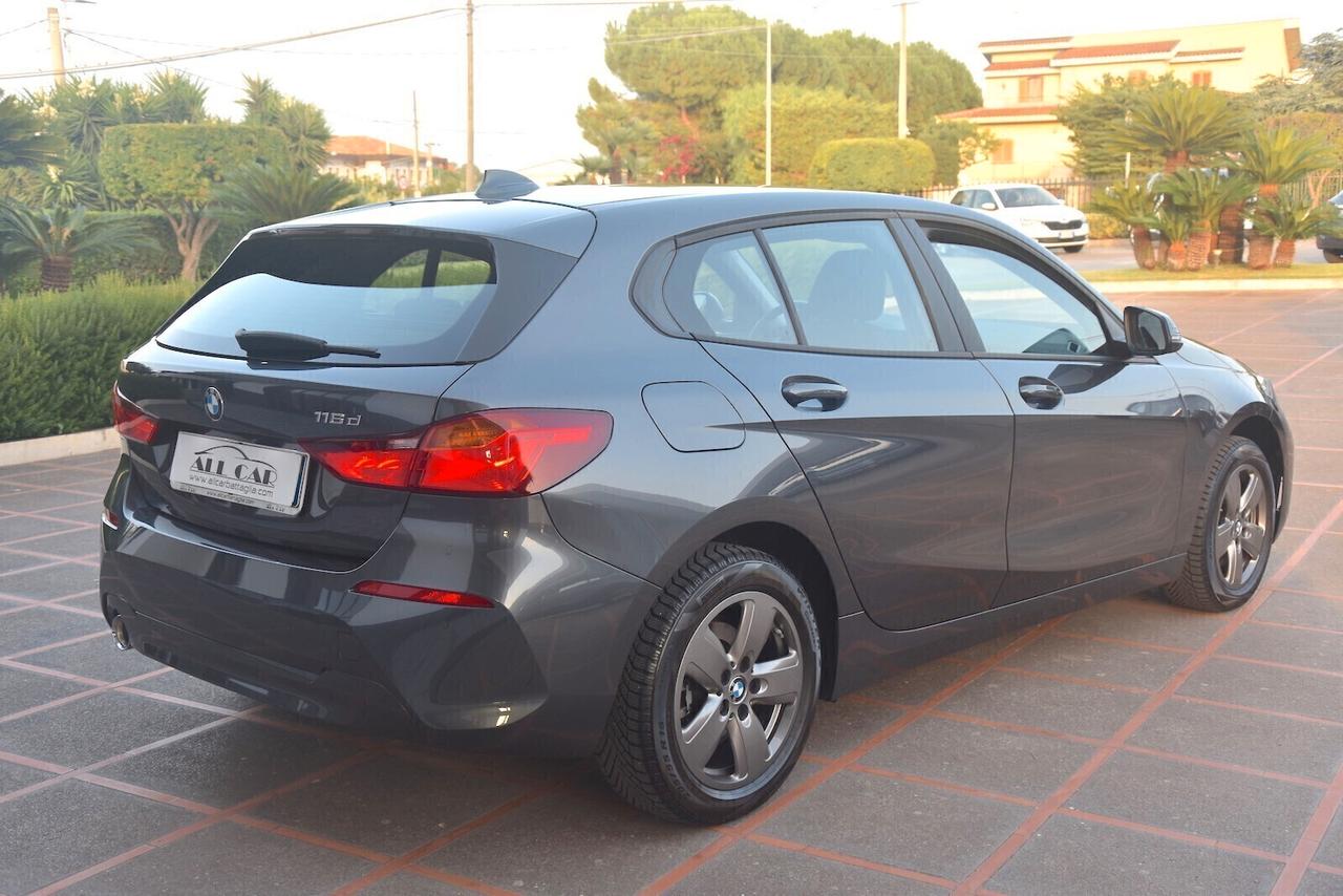 Bmw 116 d 5p. Business Advantage