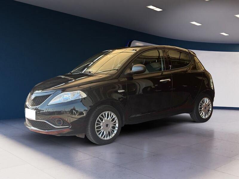 Lancia Ypsilon 1.2 69cv Platinum