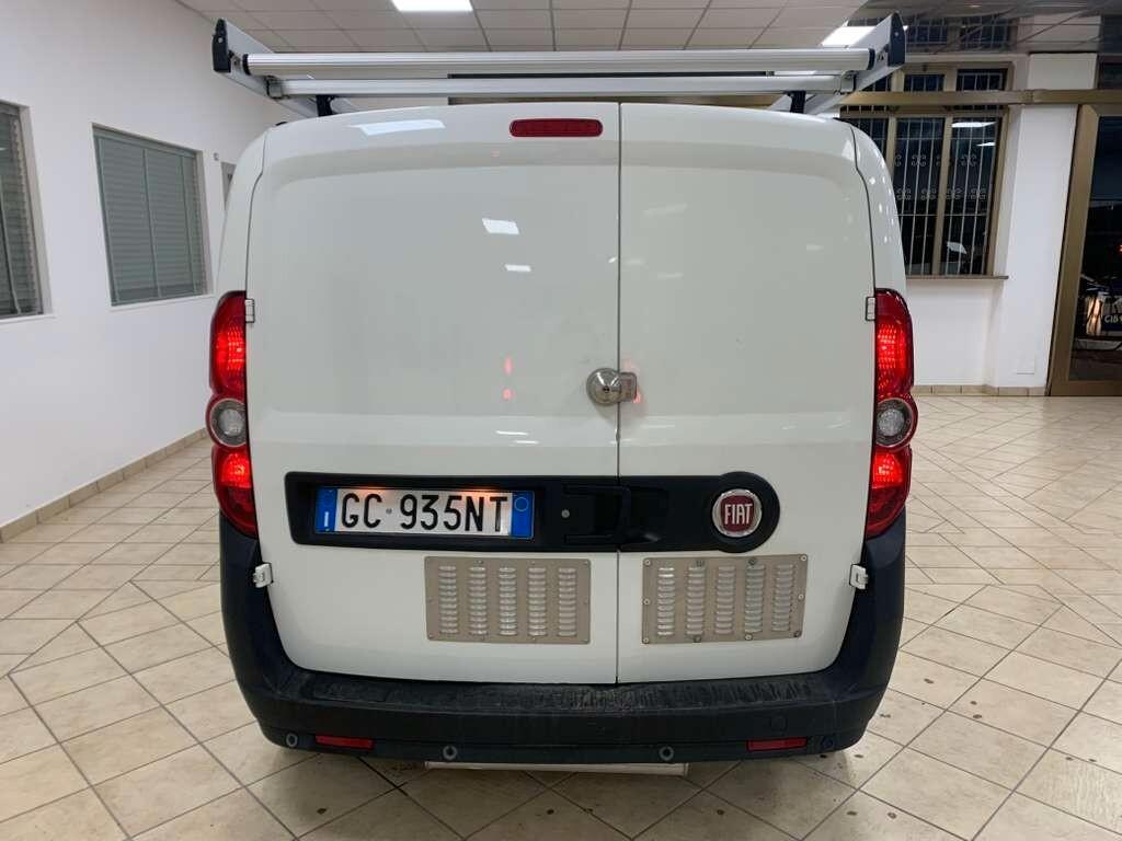 Fiat Doblò 1.4 T-Jet Natural Power *ATTREZZATO+220V*