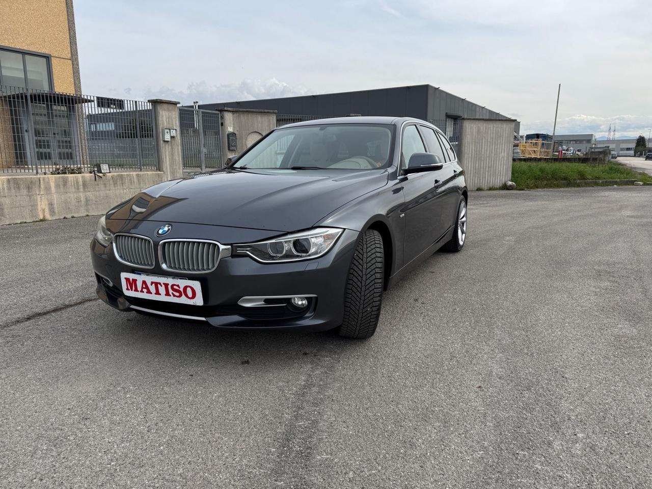 BMW 316d Touring Modern cambio automatico