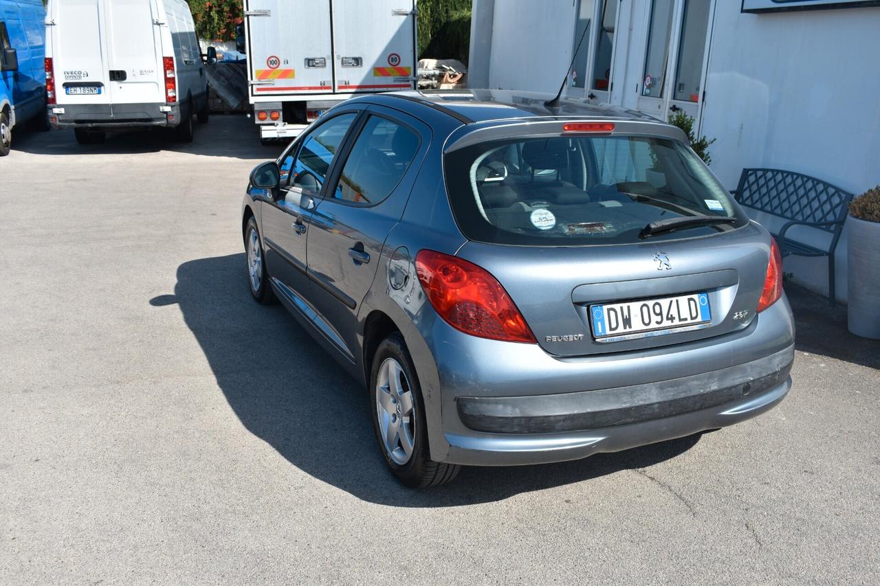 Peugeot 207 1.4 5p. GPL- 2009