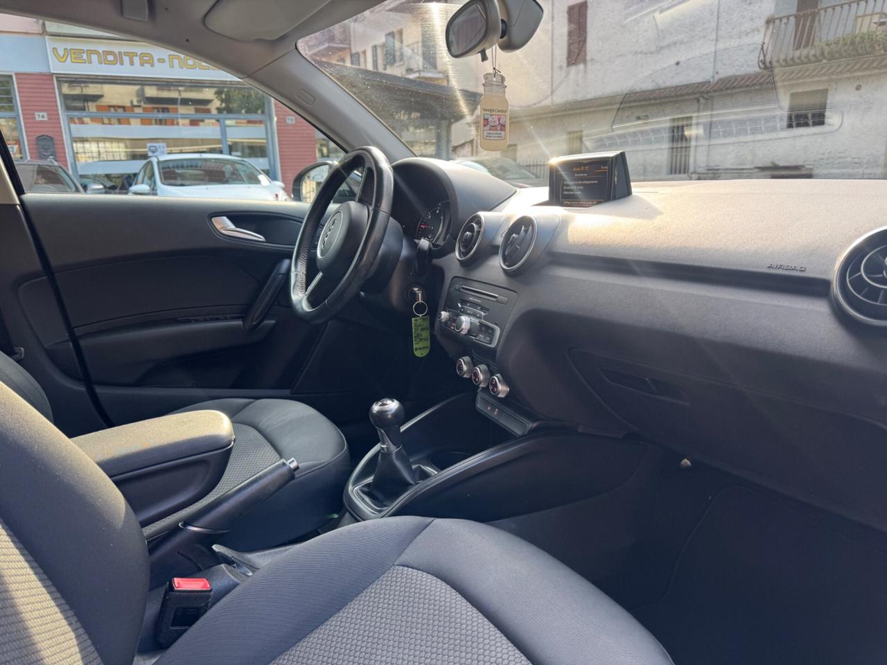 Audi A1 SPB 1.4 TDI S-LINE