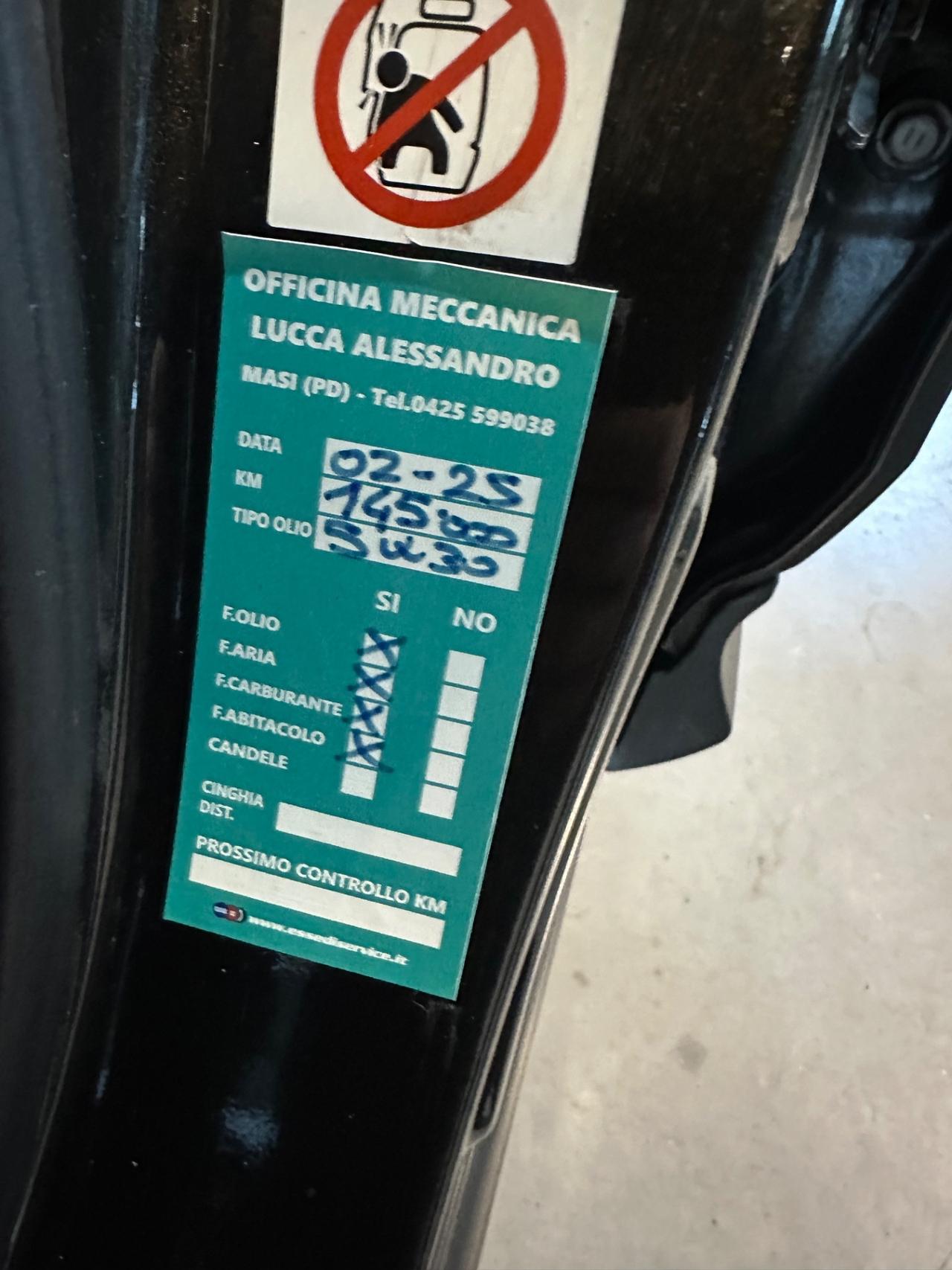 Toyota RAV 4 RAV4 2.0 D-4D 4WD Lounge White Ed.