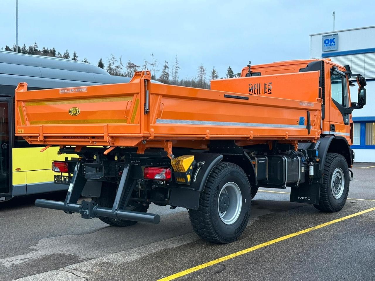 Iveco eurocargo 150E280 4x4 spazzaneve