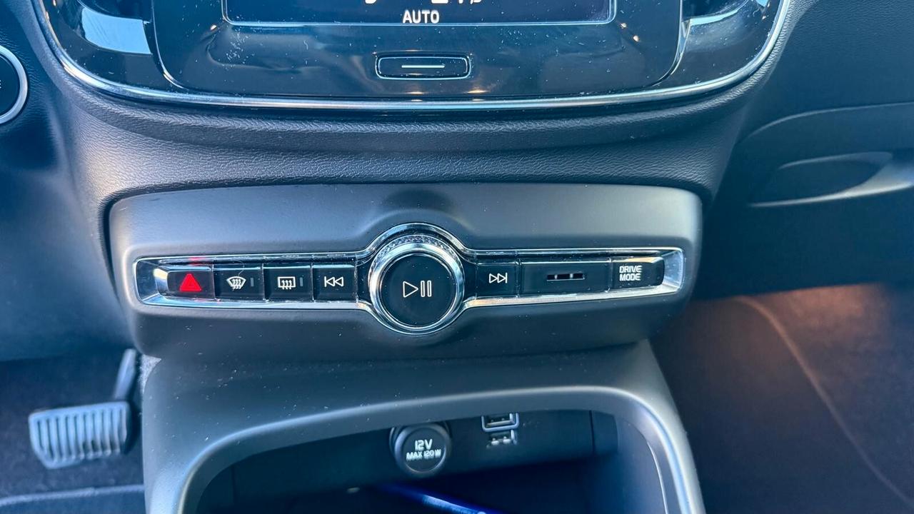 Volvo XC40 D3 AWD Geartronic N1 BUSINESS PLUS