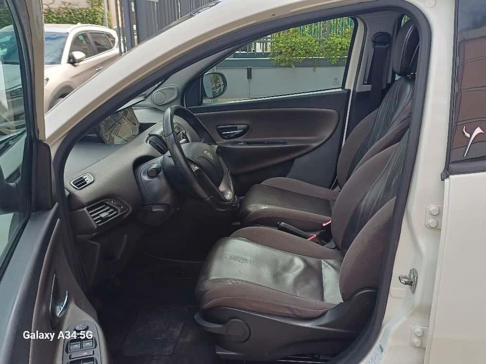Lancia Ypsilon 1.3 MJT 16V 95 CV 5 porte S&S Platinum