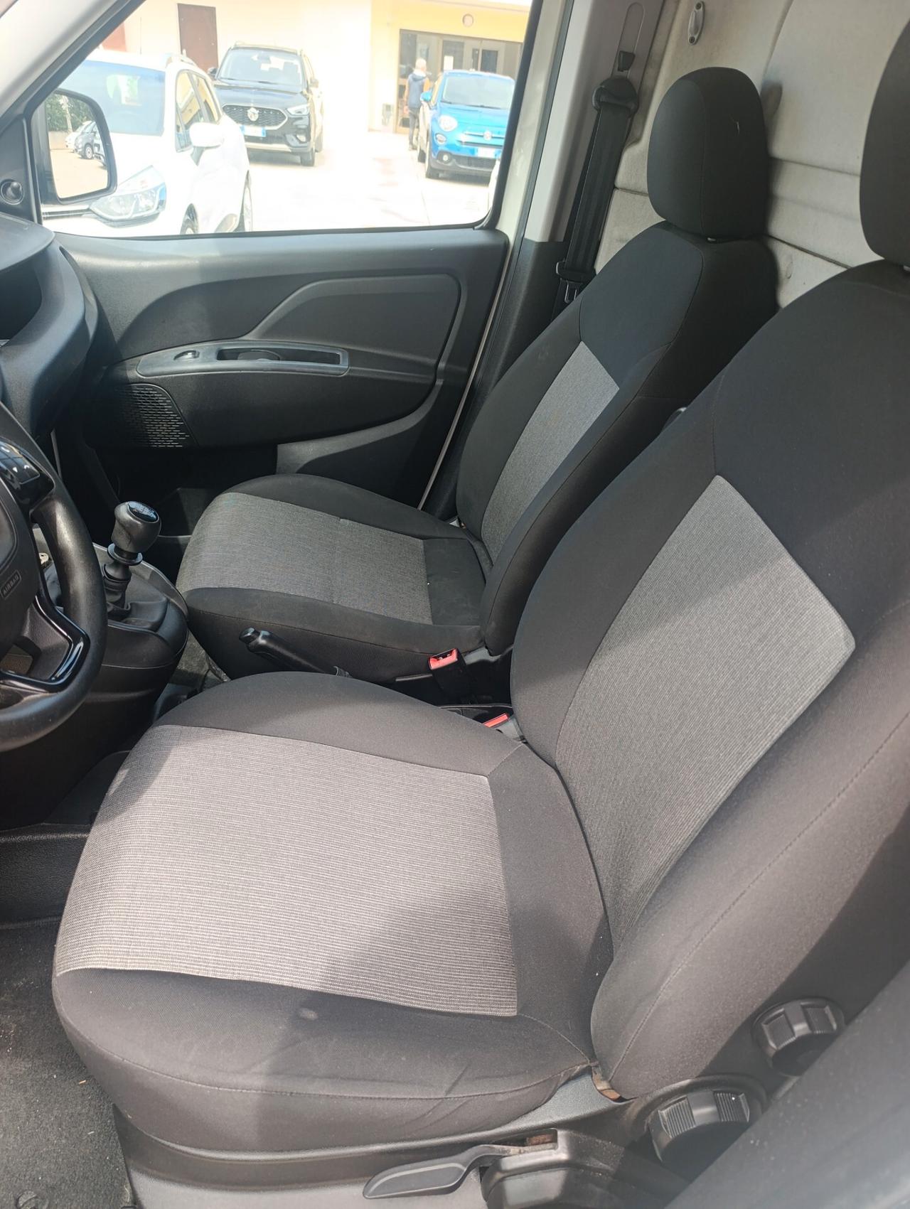 Fiat Doblo' 1.6 Mjt 105 CV Cargo Maxi Lamierato SX