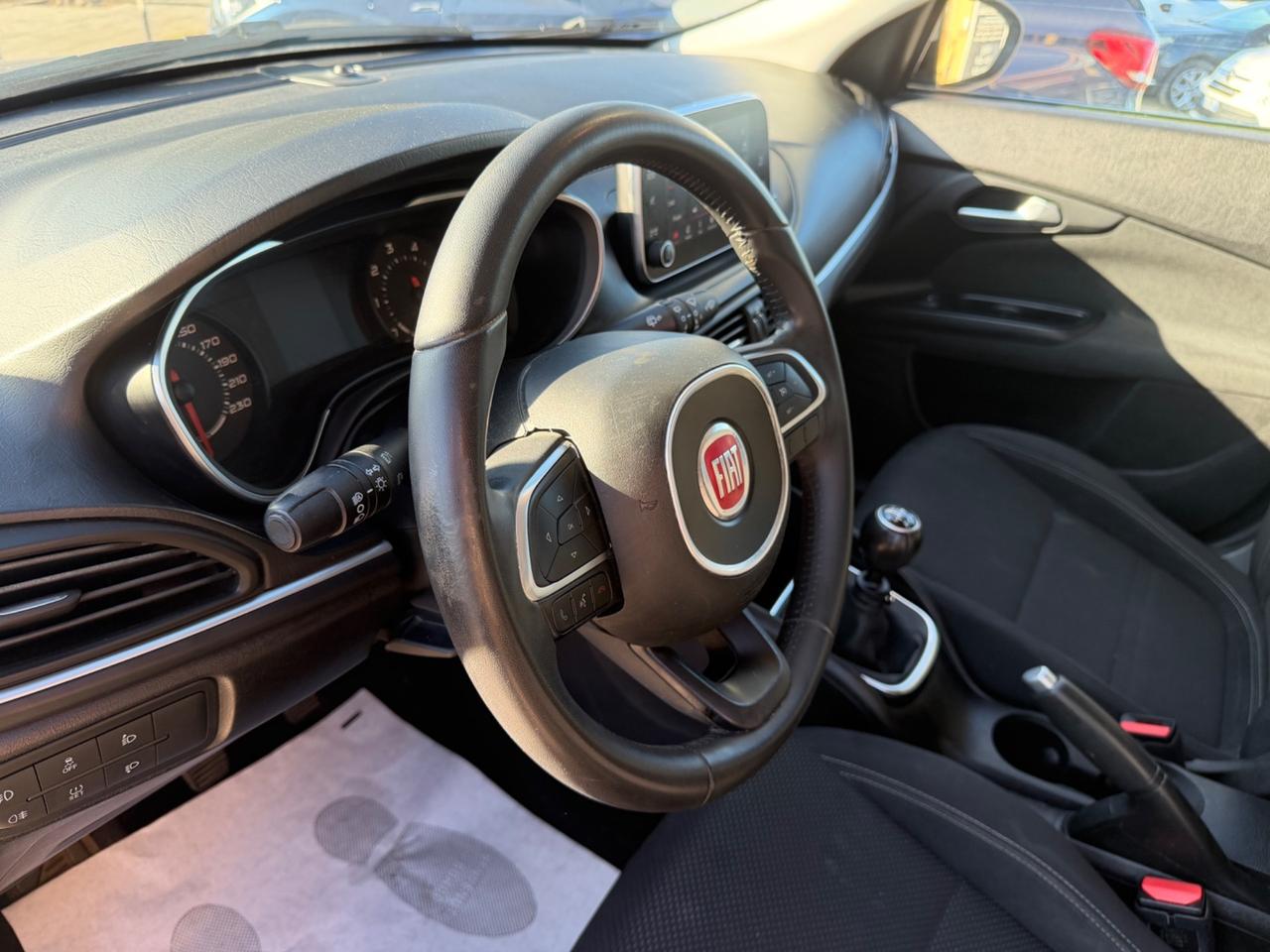 Fiat Tipo 1.6 Mjt S&S SW Lounge