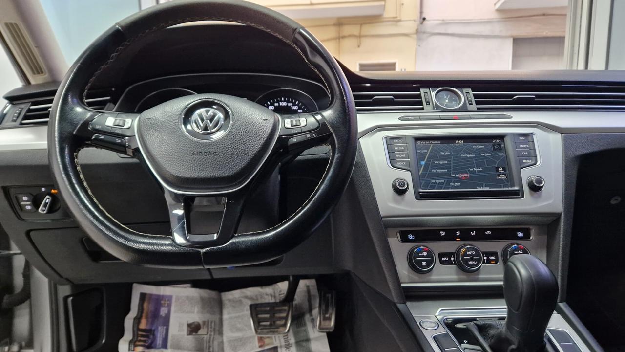 Volkswagen Passat Variant 1.6 TDI DSG Comfortline BlueMotion Tech.