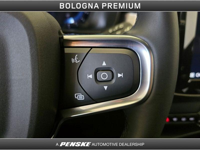 Volvo XC40 XC40 B3 automatico Core