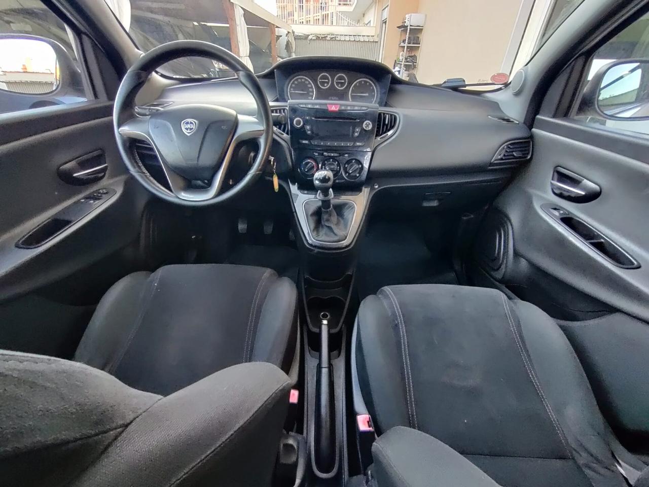 Lancia Ypsilon 1.2 Benzina