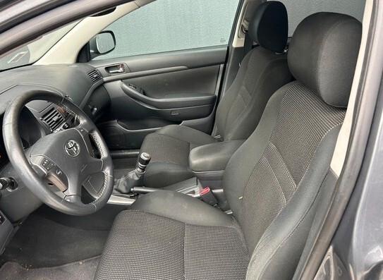 Toyota Avensis 2.2 D-4D 16V Station Wagon