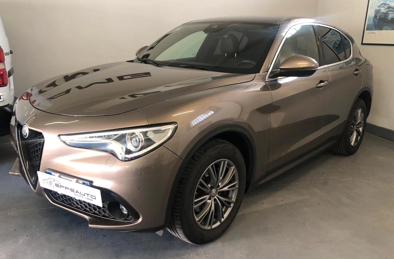 Alfa Romeo Stelvio 2.2 Turbodiesel 210 CV AT8 Q4 Executive