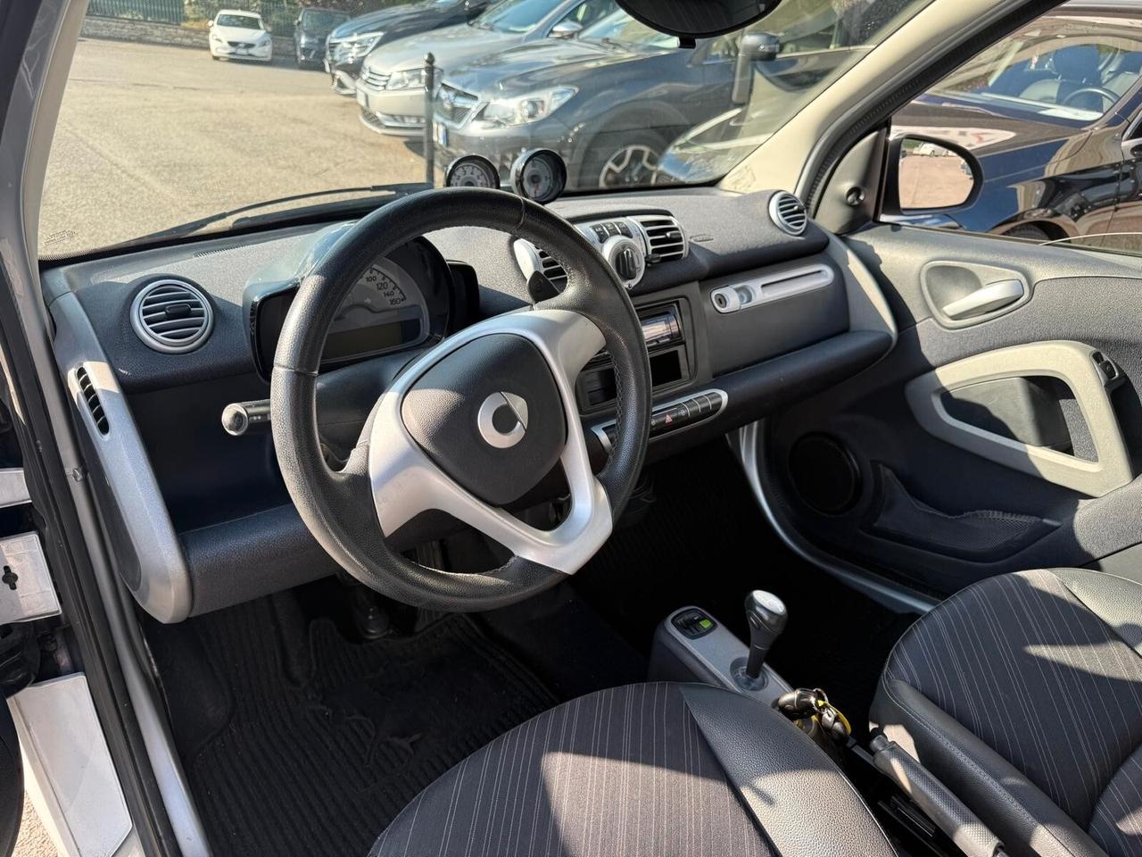Smart ForTwo 1000 52 kW MHD coupé passion