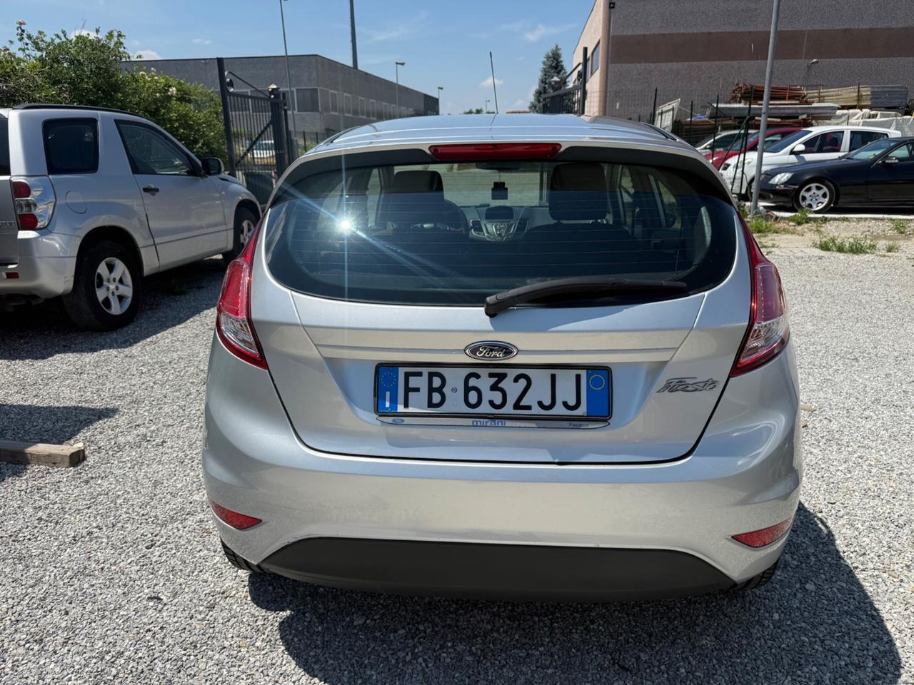 Ford Fiesta 1.4 5 porte Bz.- GPL Black & White Edition