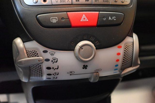 TOYOTA Aygo 1.0 12V VVT-i 5 porte ACTIVE COME NUOVA GARANZIA!!