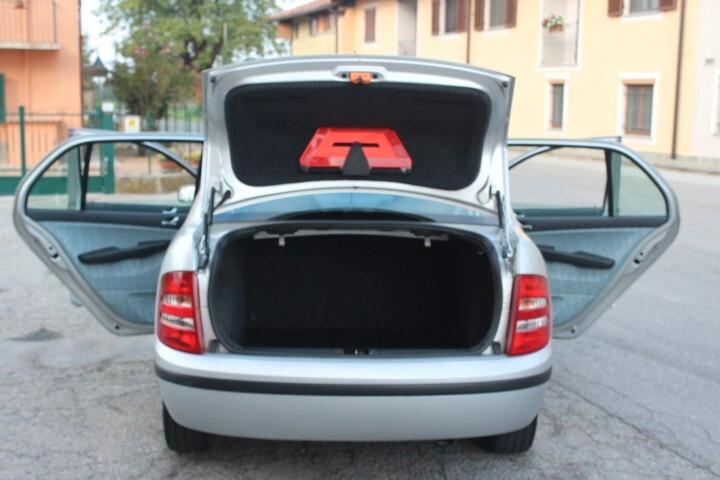 Skoda Fabia 1.4 16V/75 CV cat 4 porte Comfort SPLENDIDA PENSIONATO DEL 1940 CLIMATIZZATA