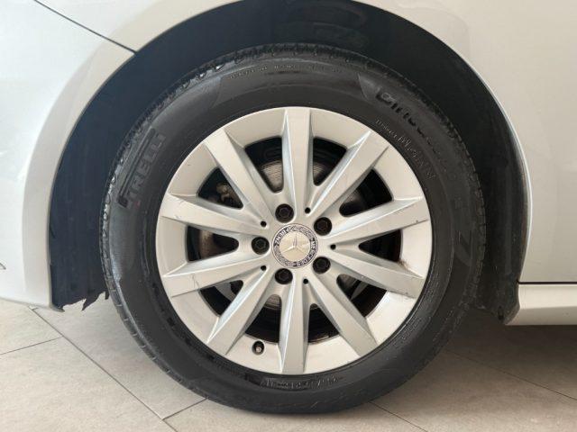 MERCEDES-BENZ B 180 Executive