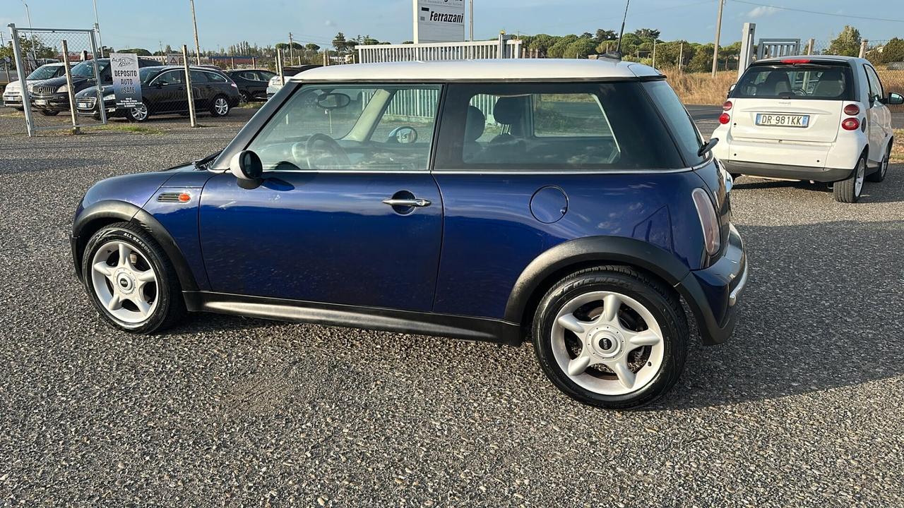 Mini s serie 1.4 tdi(motore toyota)one d de luxe