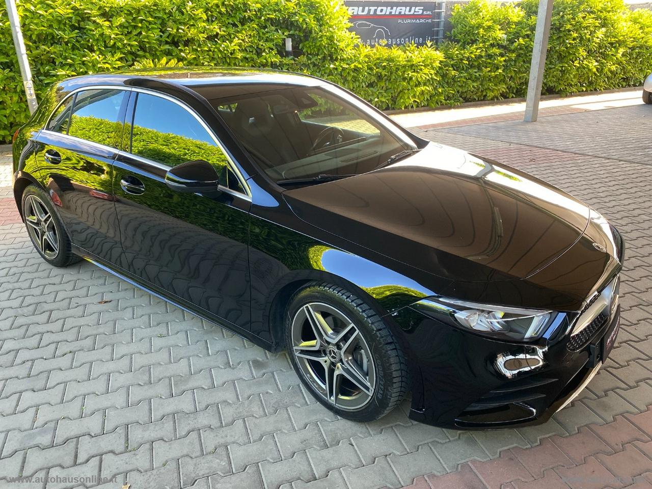 MERCEDES-BENZ A 180 d Automatic Premium