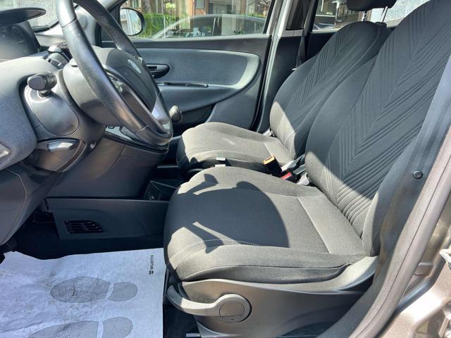 LANCIA Ypsilon 1.0 FireFly 5 porte S&S Hybrid Gold